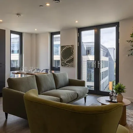 Apartment Minster View - Free Parking & Gym - Sleeps 5