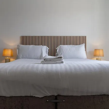 Minster View - Free Parking & Gym - Sleeps 5