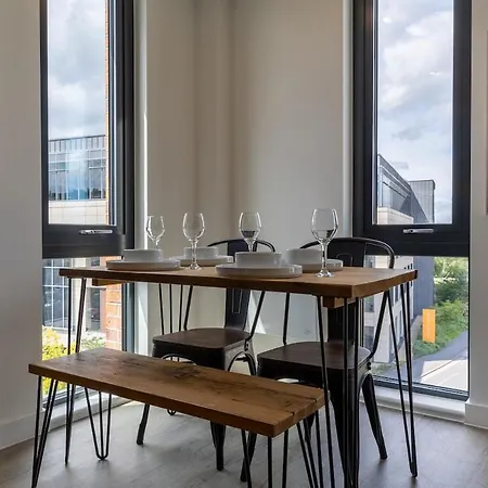 Apartment Minster View - Free Parking & Gym - Sleeps 5 York