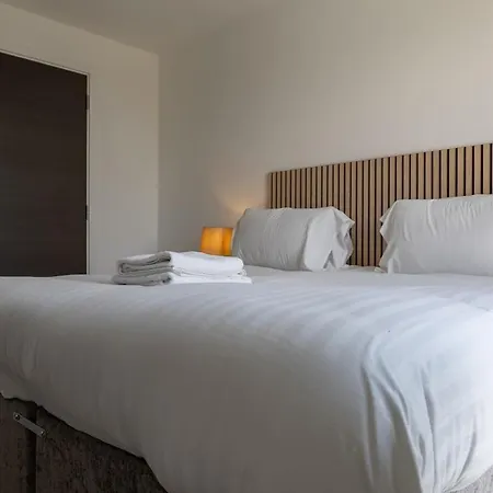 Apartment Minster View - Free Parking & Gym - Sleeps 5